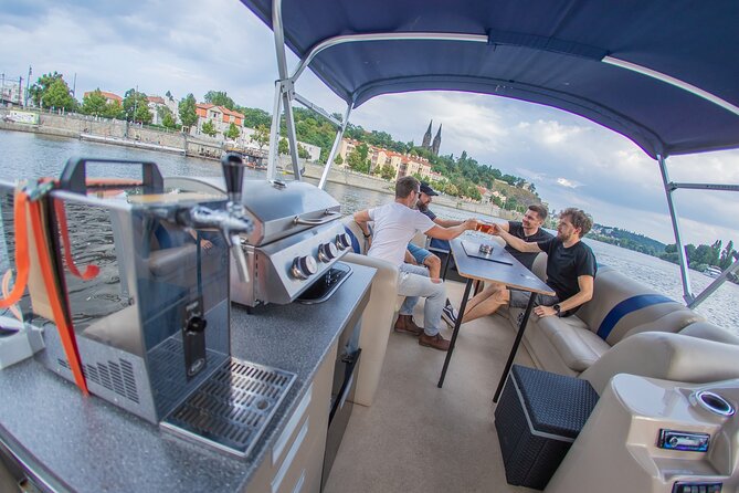 3 Hours Prague Private Boat Cruise Beer or Prosecco Unlimited - The first views: Dancing House and National Theatre