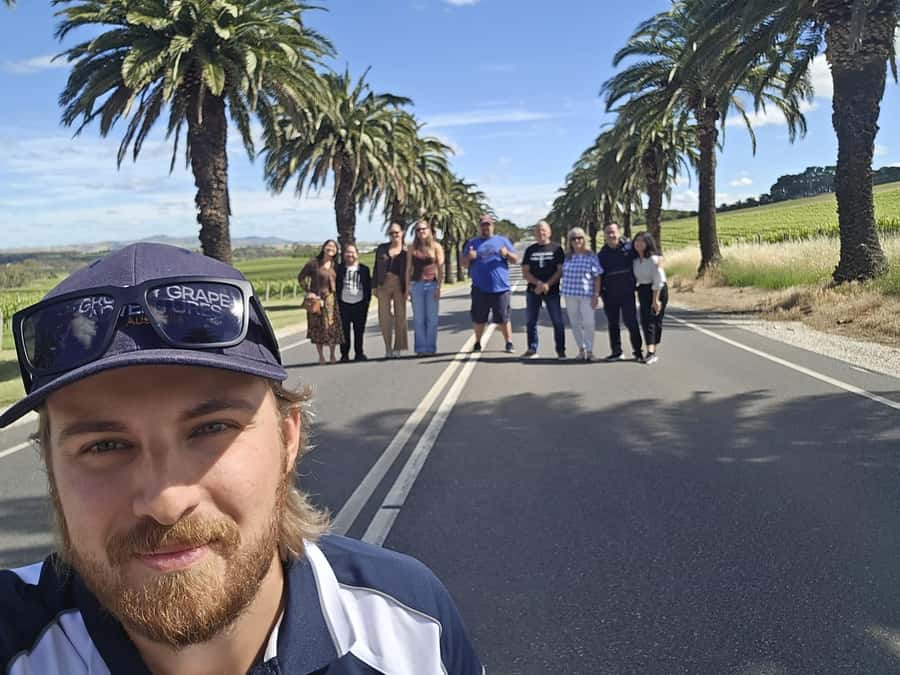 Adelaide: Barossa Day Out: Wines, Brewery, Chocolate & Lunch - The Whispering Wall and its curious acoustics