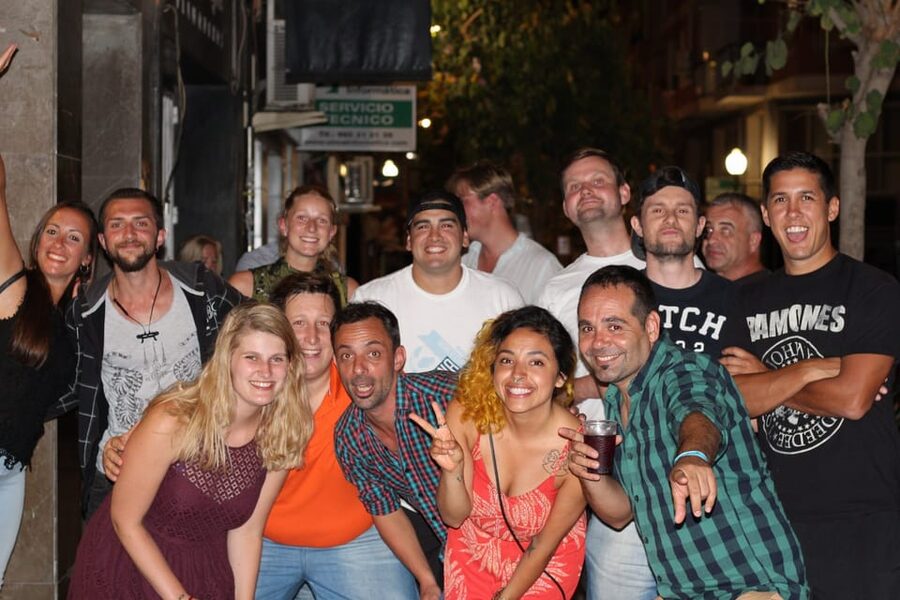 Alicante: Guided Pub Crawl with Shots and Beer - Should you book the Alicante pub crawl?