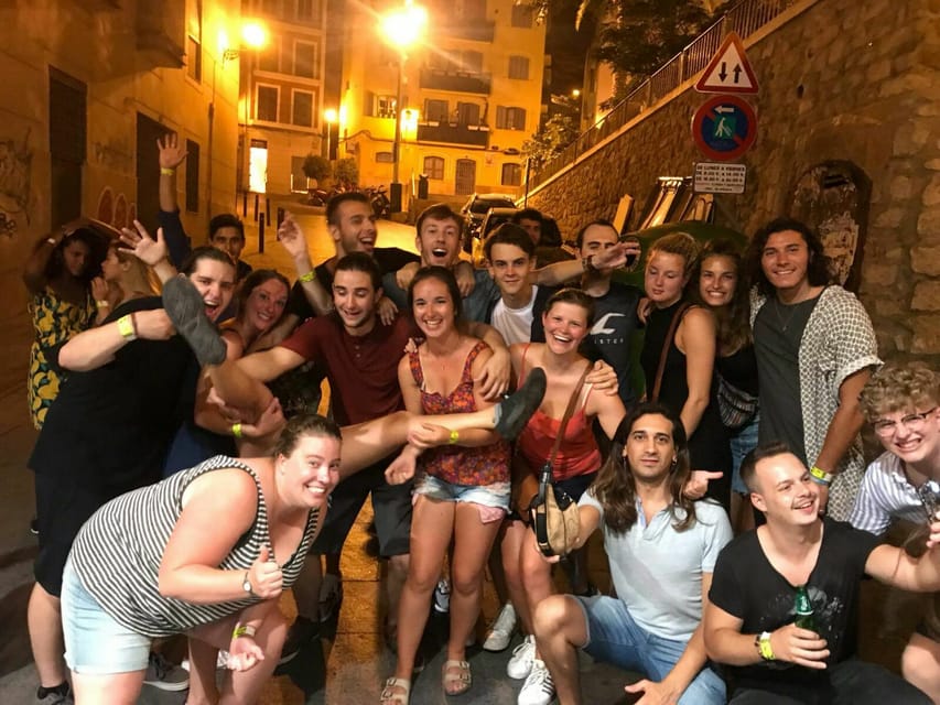 Alicante: Guided Pub Crawl with Shots and Beer - What the $26 price really covers