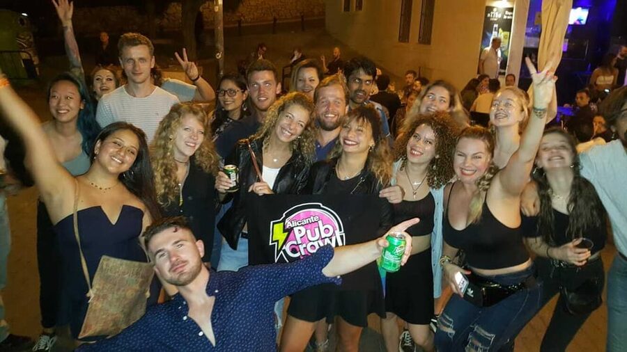 Alicante: Guided Pub Crawl with Shots and Beer - Cancellation and booking flexibility