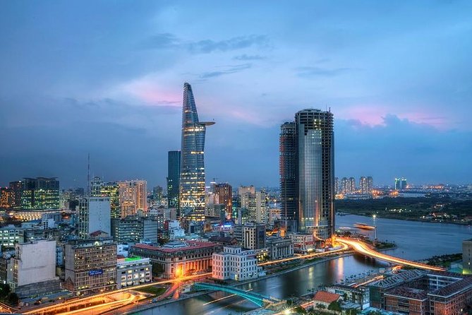 Amazing night with Saigon Skydeck and local beer tasting - From a central hotel to Ho Chi Minh City from above