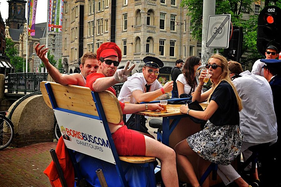 Amsterdam: Guided Beer Bike or Prosecco Bike Tour - Why the route restriction matters