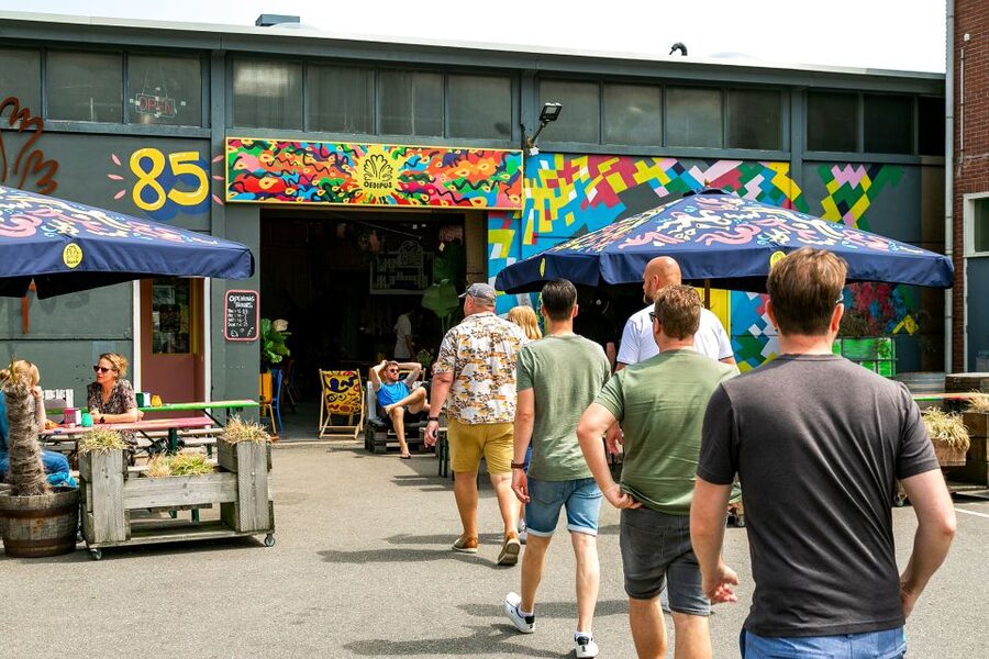 Amsterdam: Guided Craft Beer Brewery Bus Tour with Tastings - Why a brewery bus works well in Amsterdam
