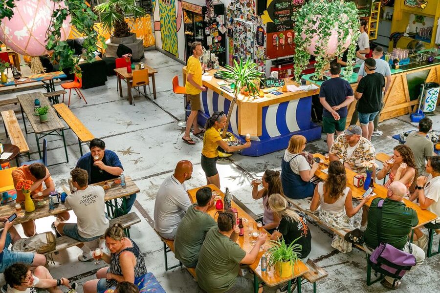 Amsterdam: Guided Craft Beer Brewery Bus Tour with Tastings - Meeting at Overhoeksplein behind Central Station