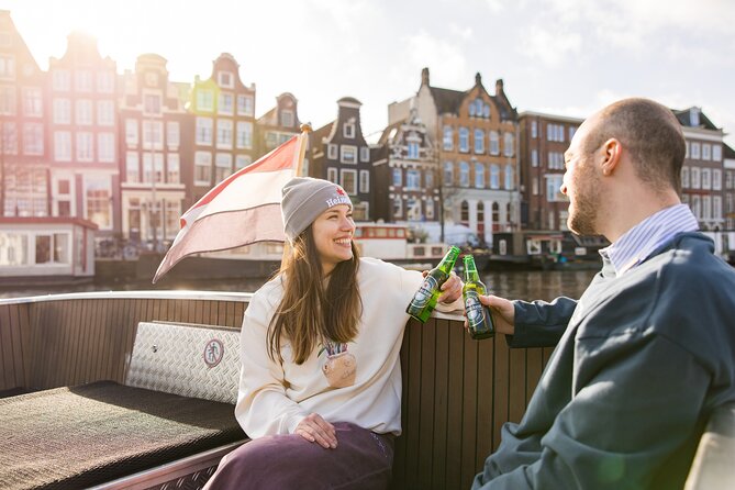 Amsterdam Heineken Cruise with 1 Heineken, Snacks, Live Guide - Is $30.73 a fair price?