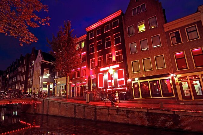 Amsterdam Luxury Boutique Boat tour with Unlimited Beer and Wine - Key points to know before you book