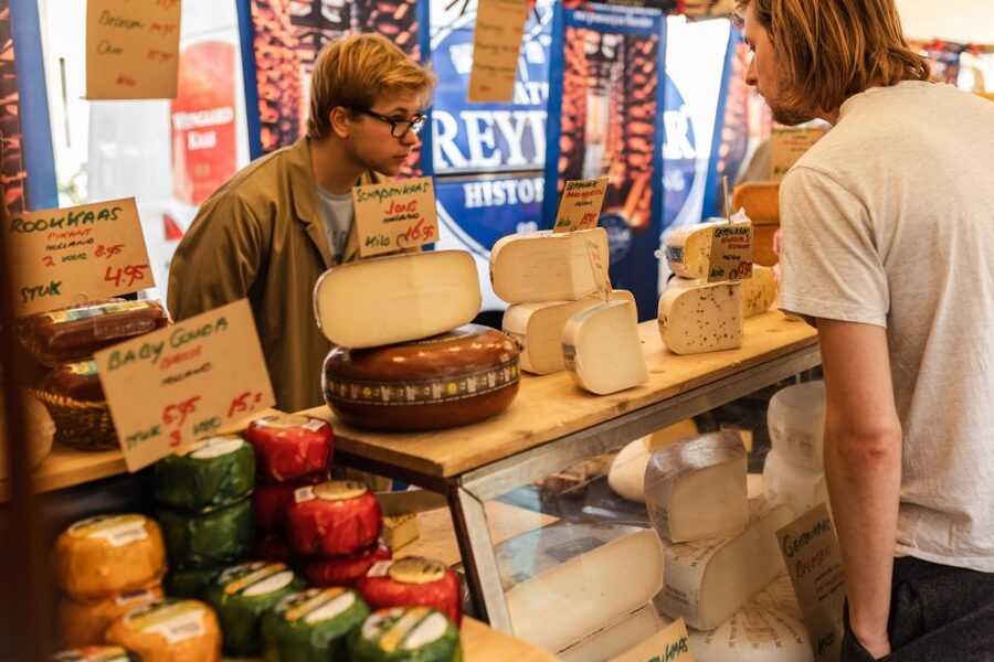 Amsterdam: Private Cheese and Beer Tour - Gouda, Edam, Nagelkaas, and Dutch blue cheese