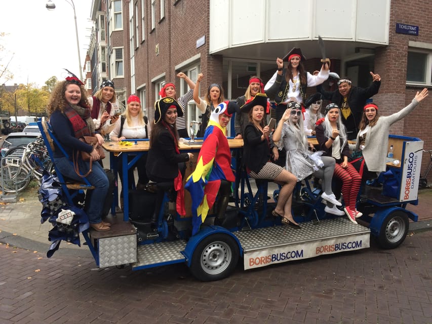 Amsterdam: Shared Party Bike Tour with Beer - Who will enjoy this most