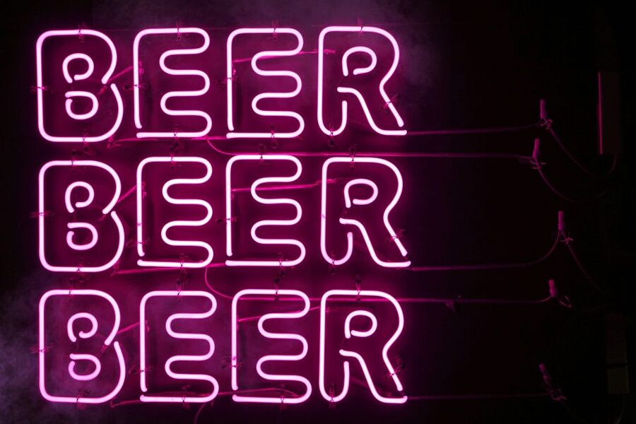 Antwerp: Guided Beer Tasting Tour with Beer Expert - What you learn between the first and third glass