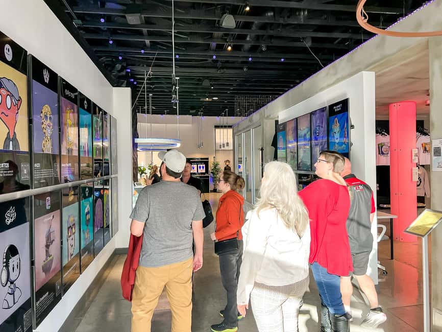 Art & Ale: Explore Las Vegas’ Arts District & Brewery Row - Antique Alley is for browsing, not rushing