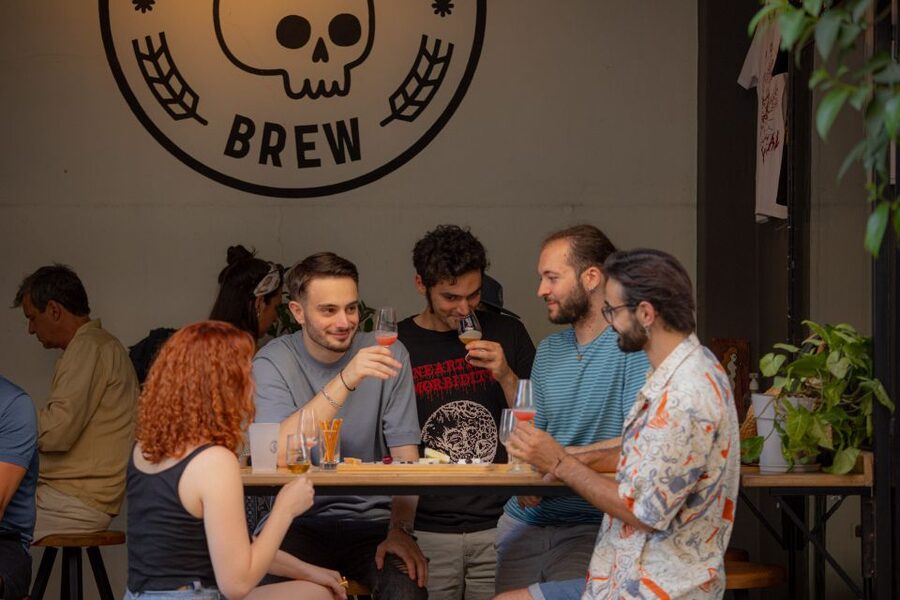 Athens: Walk and Beer Tasting - A 1.5-hour walk through everyday Athens