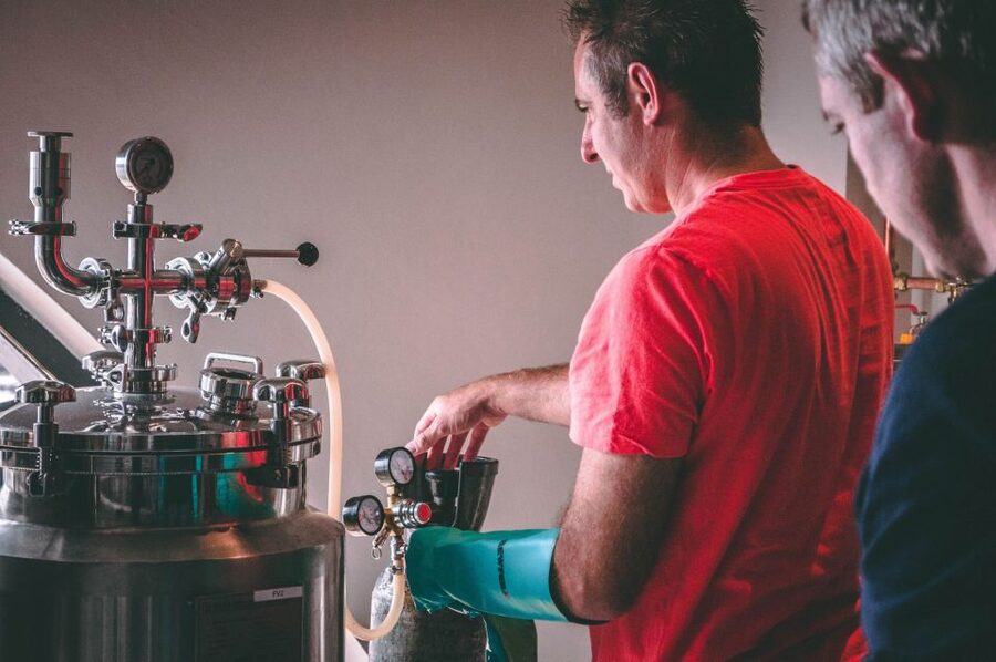 Athlone: Dead Centre Brewing Tour and Craft Beer Tasting - Inside Dead Centre Brewing in Athlone