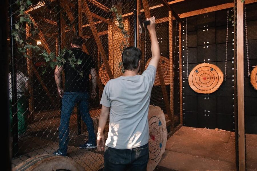 Axe Throwing Experience - Private targets make a big difference