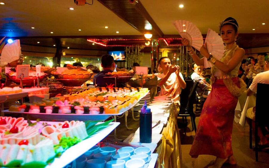 Bangkok: Luxury White Sunset or Dinner Cruise with Beer - Should you book the Luxury White cruise?