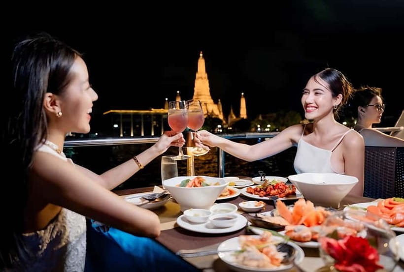 Bangkok: White Orchid Chao Phraya Dinner Cruise free Beer - What the three-deck boat feels like
