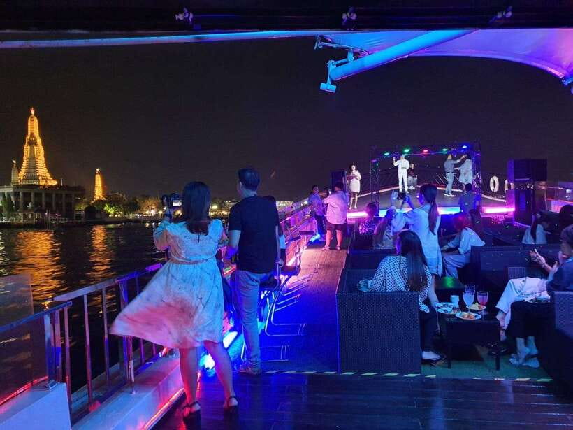 Bangkok: Yodsiam Sightseeing Cruise Snacks & Unlimited Beer - The mourning-period change to the cruise