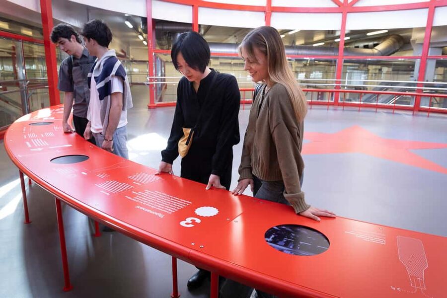 Barcelona: Estrella Damm Brewery Guided Tour with Tasting - Five Beers and Small Appetizers