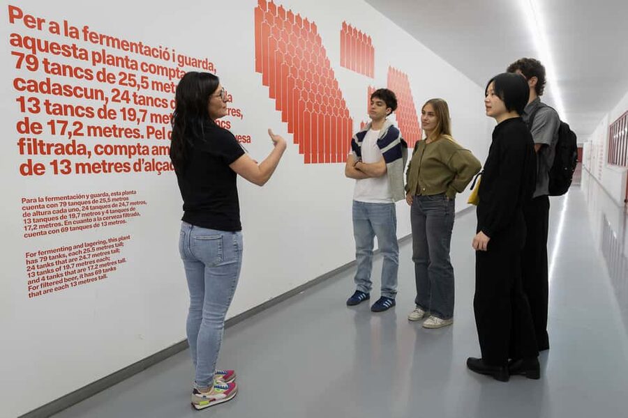 Barcelona: Estrella Damm Brewery Guided Tour with Tasting - Small Details That Affect the Experience