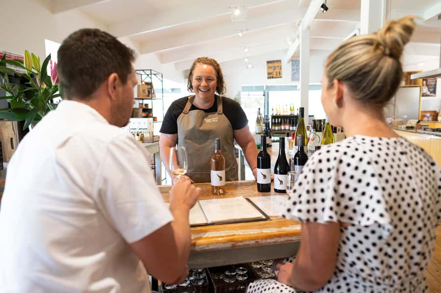 Barossa Valley: Maggie Beer's Wine Tasting & Cheese Platter - Why this Farmshop tasting feels different