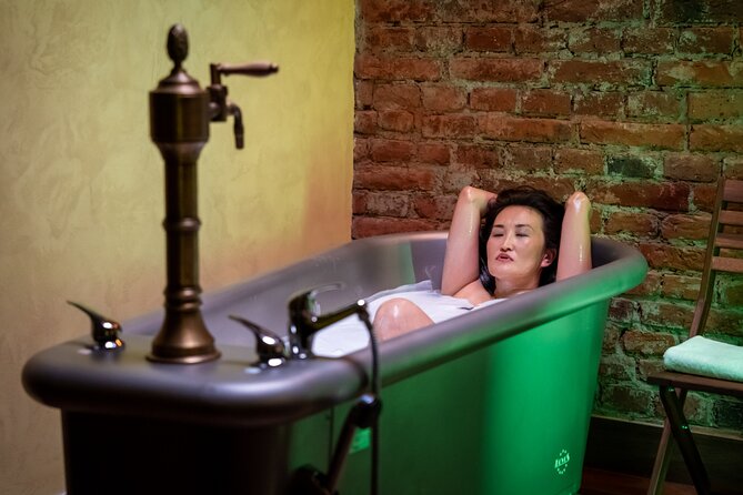 Beer Spa and Salt Cave in Prague (single bath) - What Happens in the 37 to 38 °C Bath