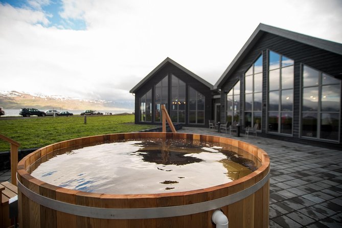 Beer Spa Experience - Unlimited beer beside your tub