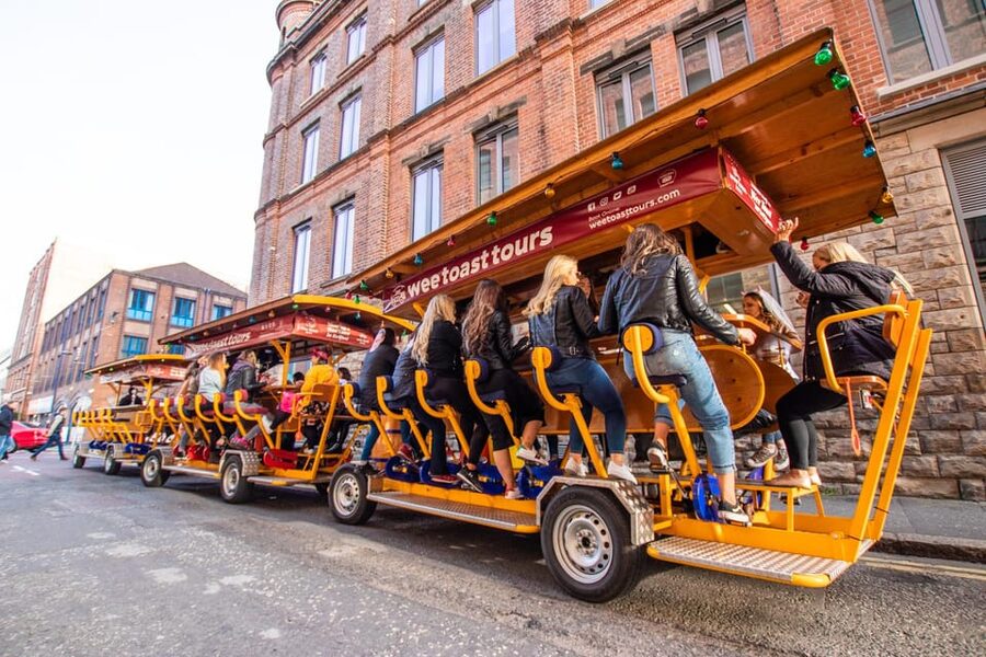 Belfast: City Centre Beer Bike Tour - What the one-hour format gives you
