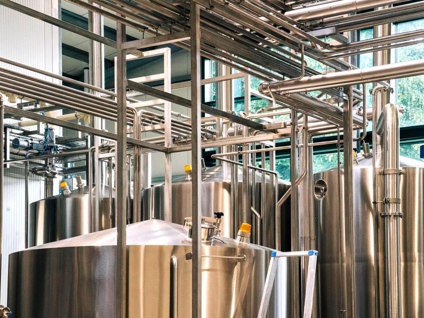 Berlin: Berliner Berg Brewery Tour with Beer Tasting - Key points at a glance