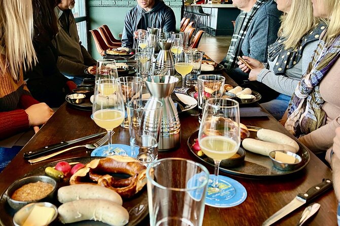 Berlin Craft Beer & Cultural Tour With Snack - What the guides add to the evening