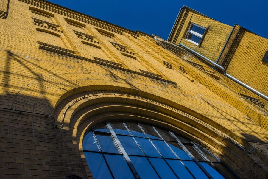 Berlin: Mampe Schnapps Brewery Tour and Tasting (IN ENGLISH) - The best way to fit it into your day