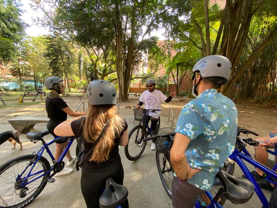 Bike Tour Medellin with Snacks and Local Beer - Plaza Botero and Medellín’s public art