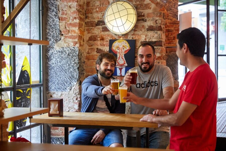 Bilbao: Art District Walking Tour - What a local art guide adds