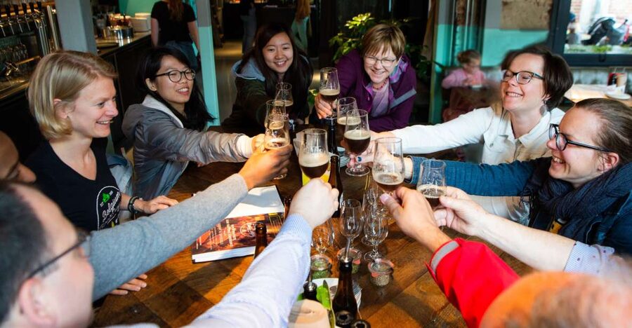 Bruges: Belgian Beer Tour with Chocolate Pairing - The beer game makes tasting less passive