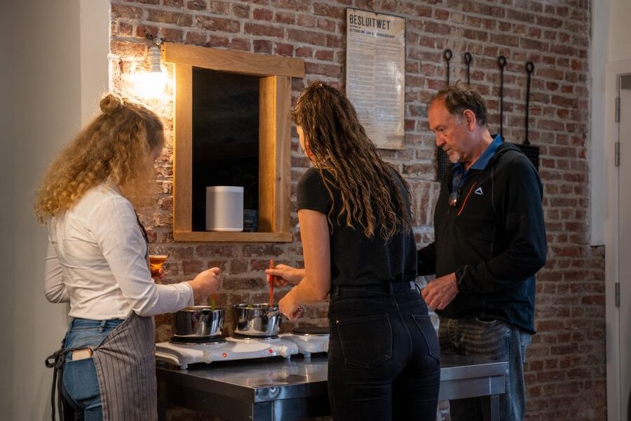 Bruges: Belgian Waffle-Making Workshop with Beer Tasting - Timing and planning your Bruges day
