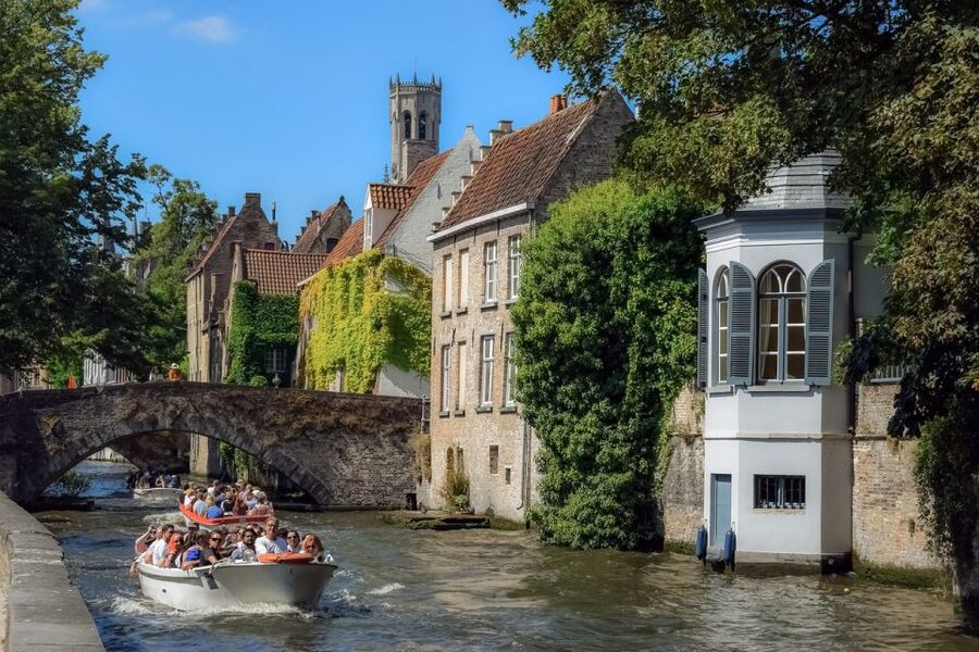 Bruges: Guided Tour & Boat Ride with Optional Beer Tasting - Key points to know before you book