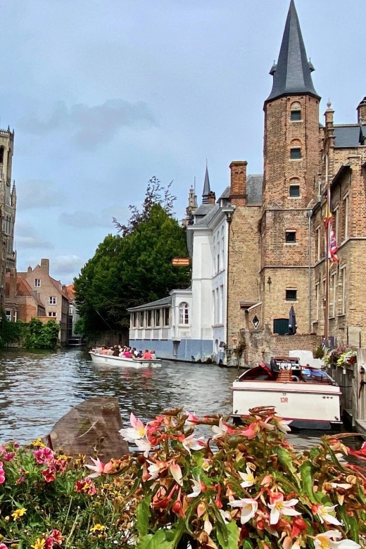 Bruges Highlights, Boat, Beer, Chocolate Day trip from Paris - Who gets the best value