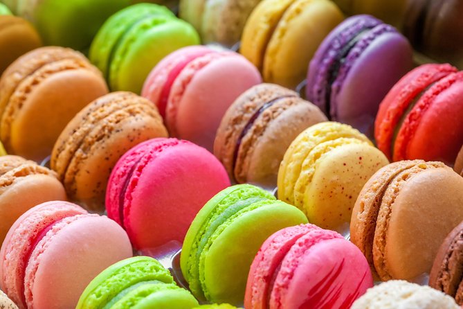 Brussels All In Tour : Belgian food, chocolate, beer, sightseeing - The royal quarter and Mont des Arts