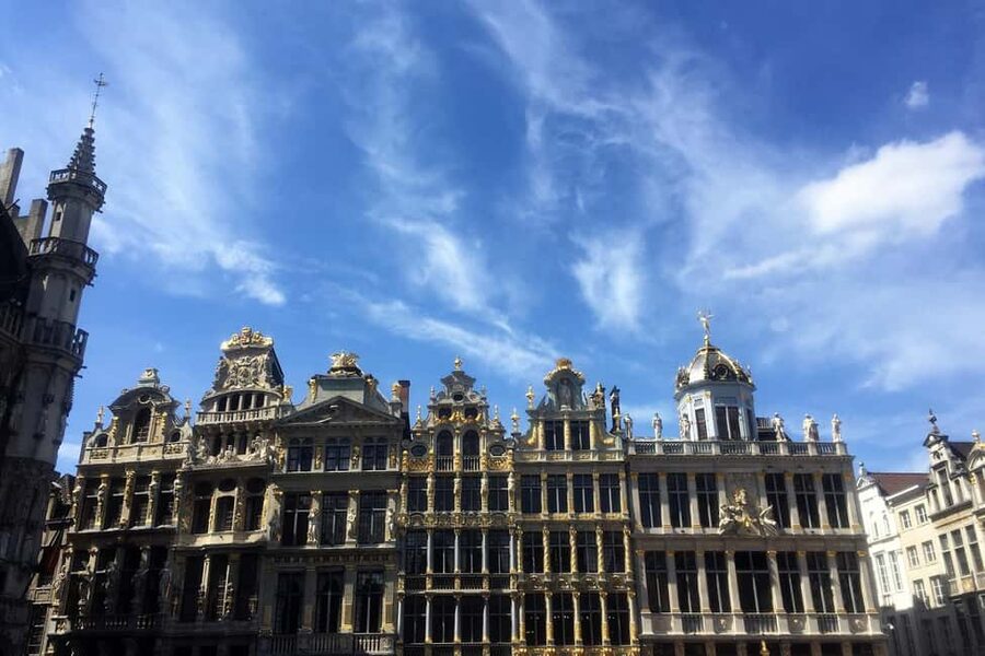 Brussels Beer, Chocolate and Waffle Tour - Three Trappist Beers in Old Taverns