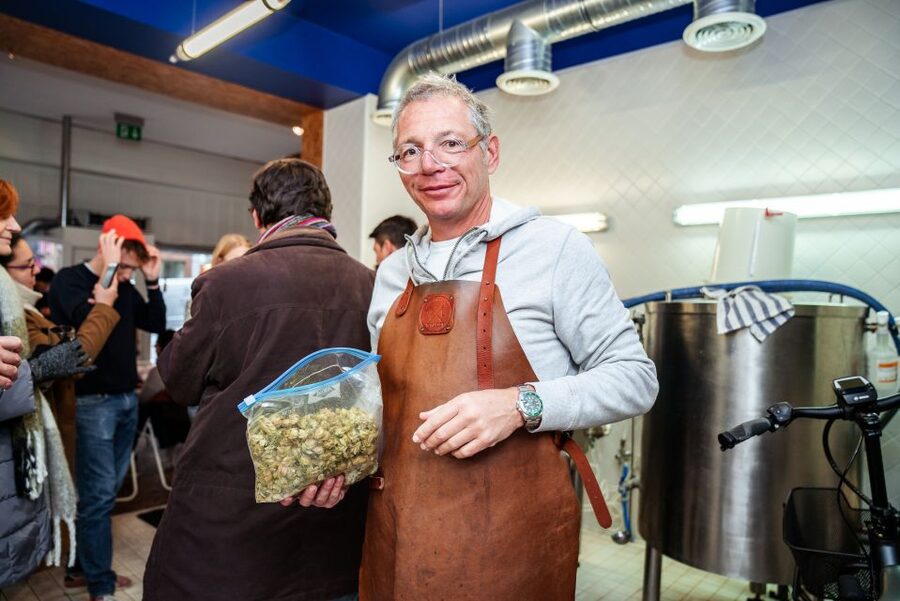 Brussels: Discover Belgium's Breweries with a Local - The brewery stop and the useful part of the history