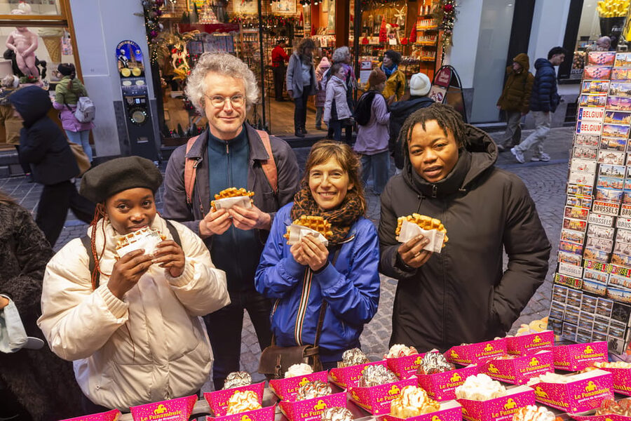 Brussels Food Tour: Main Dish, Beer, Waffle & Chocolate - Croquettes and the pleasure of small specialized places