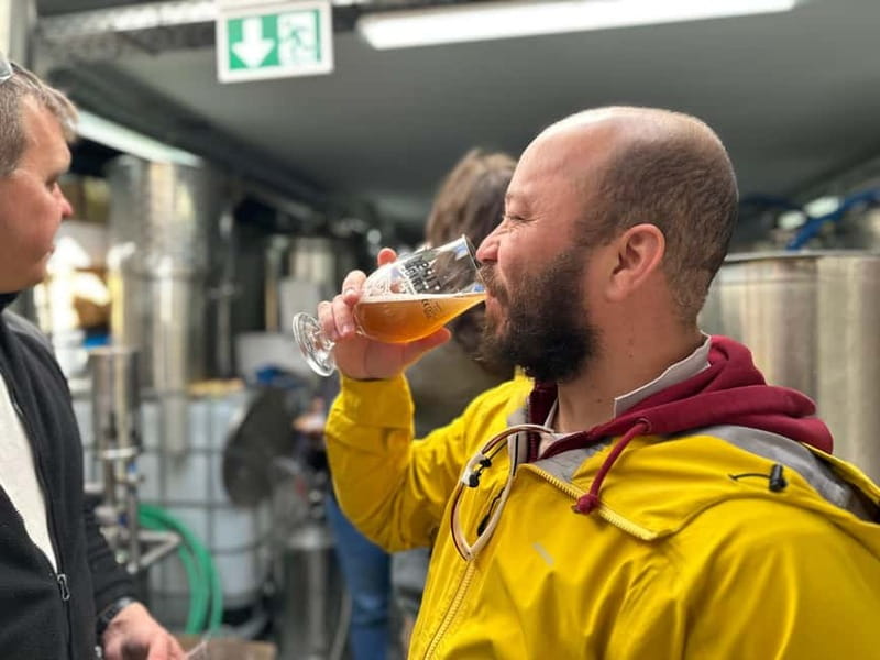Brussels: micro brewery & distillery tour + beer tasting - Learning how beer and spirits are made