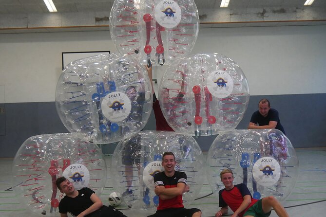 Bubble soccer in the center of Hamburg with beer / champagne - Why the private format matters