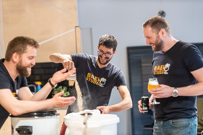 Budapest Beer Experience: 2-Hour Guided Craft Beer Tasting - The IPA and cheese pairing
