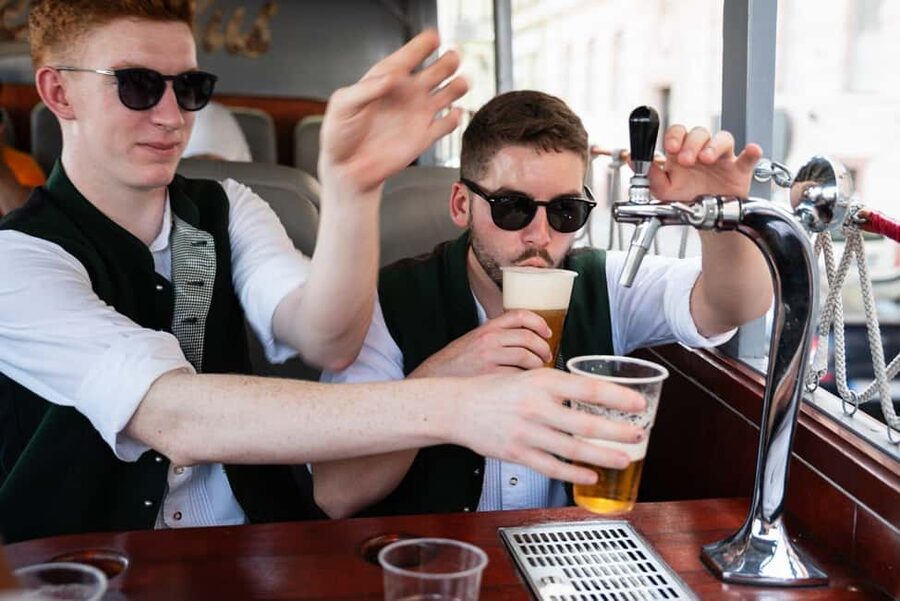 Budapest: BeerBus Sightseeing Tour with unlimited beer - Passing the Hungarian State Opera House