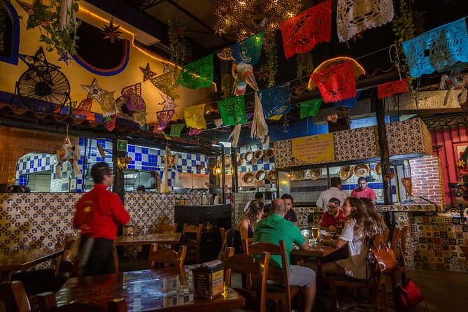 Cancun Local Experience: Taco and Beer Food Tour - Al pastor is the crowd-pleasing finish