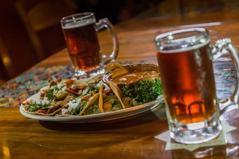 Cancún: Taco & Local Beer Tasting Tour with transportation - Key points at a glance