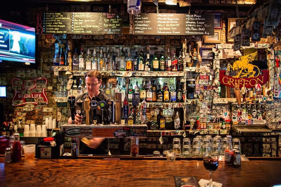 Charleston: Craft Beer and Cocktails Guided Tour - Meeting at 54 North Market Street