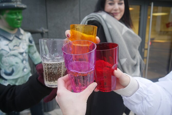Citybeering - Walk with funny and interesting stories while having local beers - From Hamburg’s Town Hall to the harbor