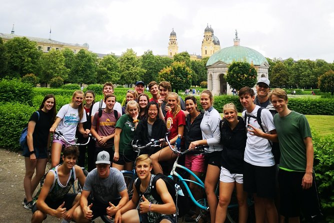 Classic Mike's Bike Tour daily @ 11.30 incl Beer Garden & Surfers - From the Platzl to the royal courtyards