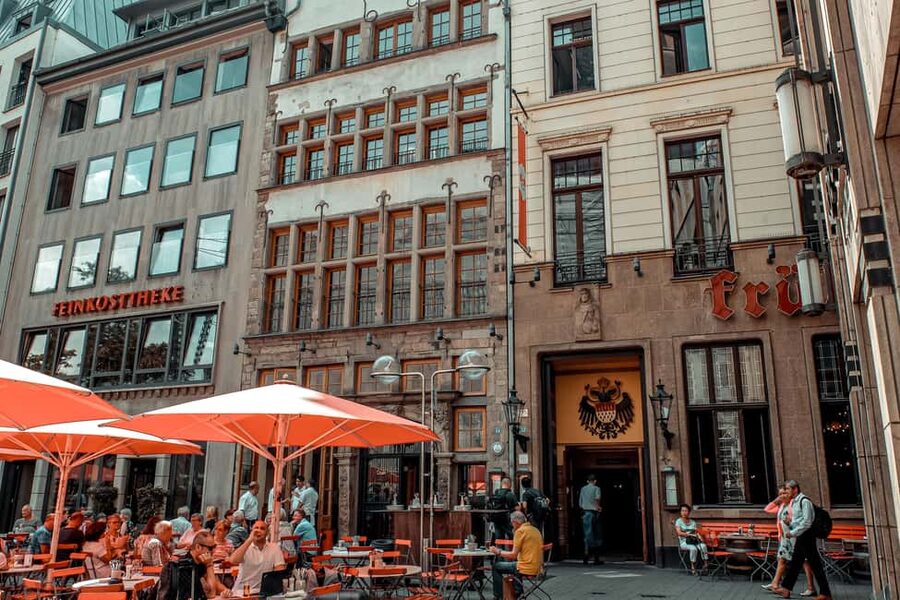 Cologne: Kölsch Brewery Tour with 3 Beers Included - What three included beers really mean